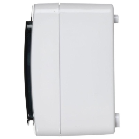 Блок ОП выключатель 1-кл. и розетка с заземл. контактом и крышкой для открытой установки бел. клавиша/дымчатая крышка БГб-22-31-ГПБд IP54 ГЕРМЕС PLUS IEK EBGMP20-K03-31-54-EC