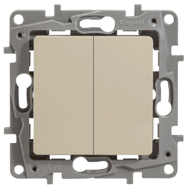 Переключатель 2-кл. СП Etika Plus 10А IP20 250В 10AX безвинтов. зажимы механизм сл. кость IEK 672312